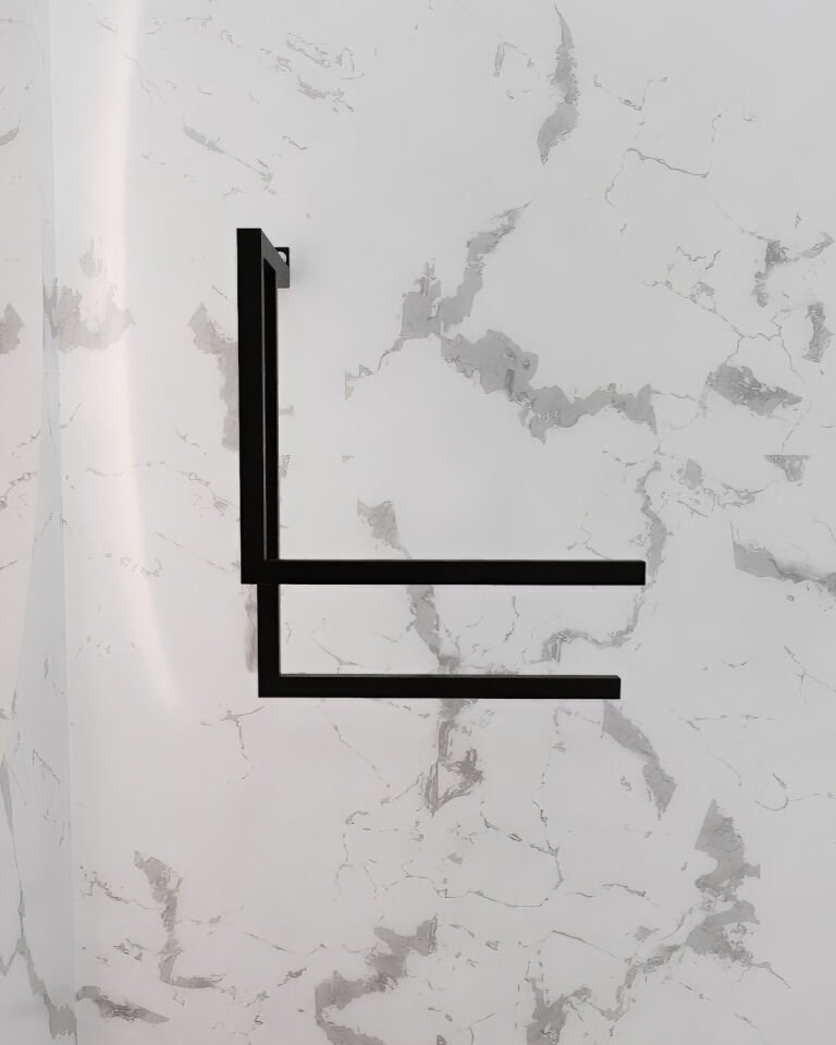 Şık ve Fonksiyonel 2 Kollu Havlu & Kağıt Havlu Tutucu Siyah