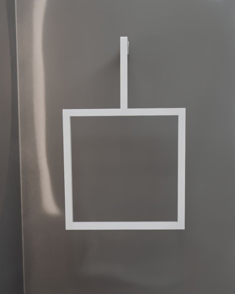 Modern Havlu Askısı Kare Duvar Tipi Havluluk Beyaz